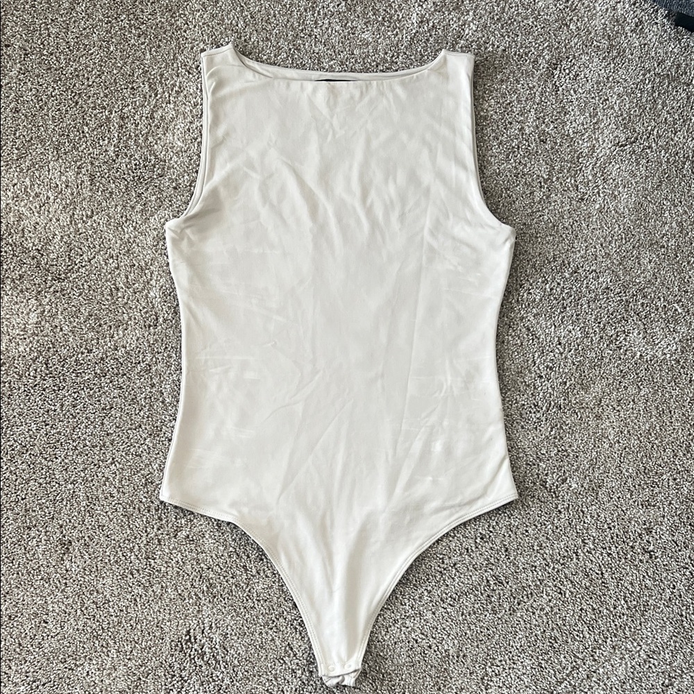 House of Harlow 1960 tan bodysuit